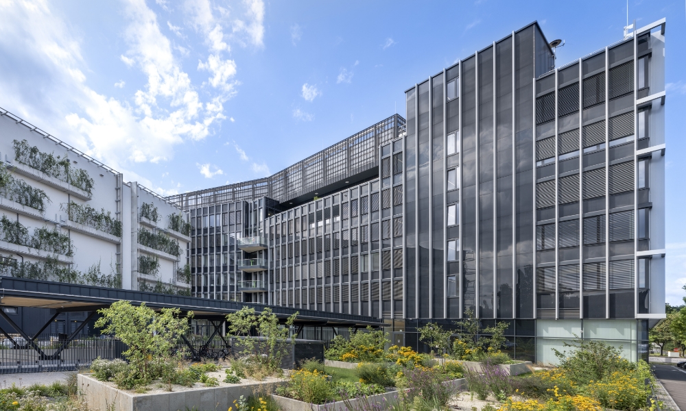 Julius-Berger-International_ISDNET_Gesicherte-Gebaeude